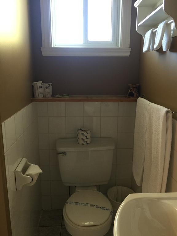 Motel Montgolfiere Jp Saint-Jean-sur-Richelieu Eksteriør billede